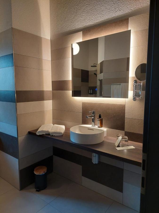 Kza Jura Swiss Hotel Courtedoux Екстериор снимка